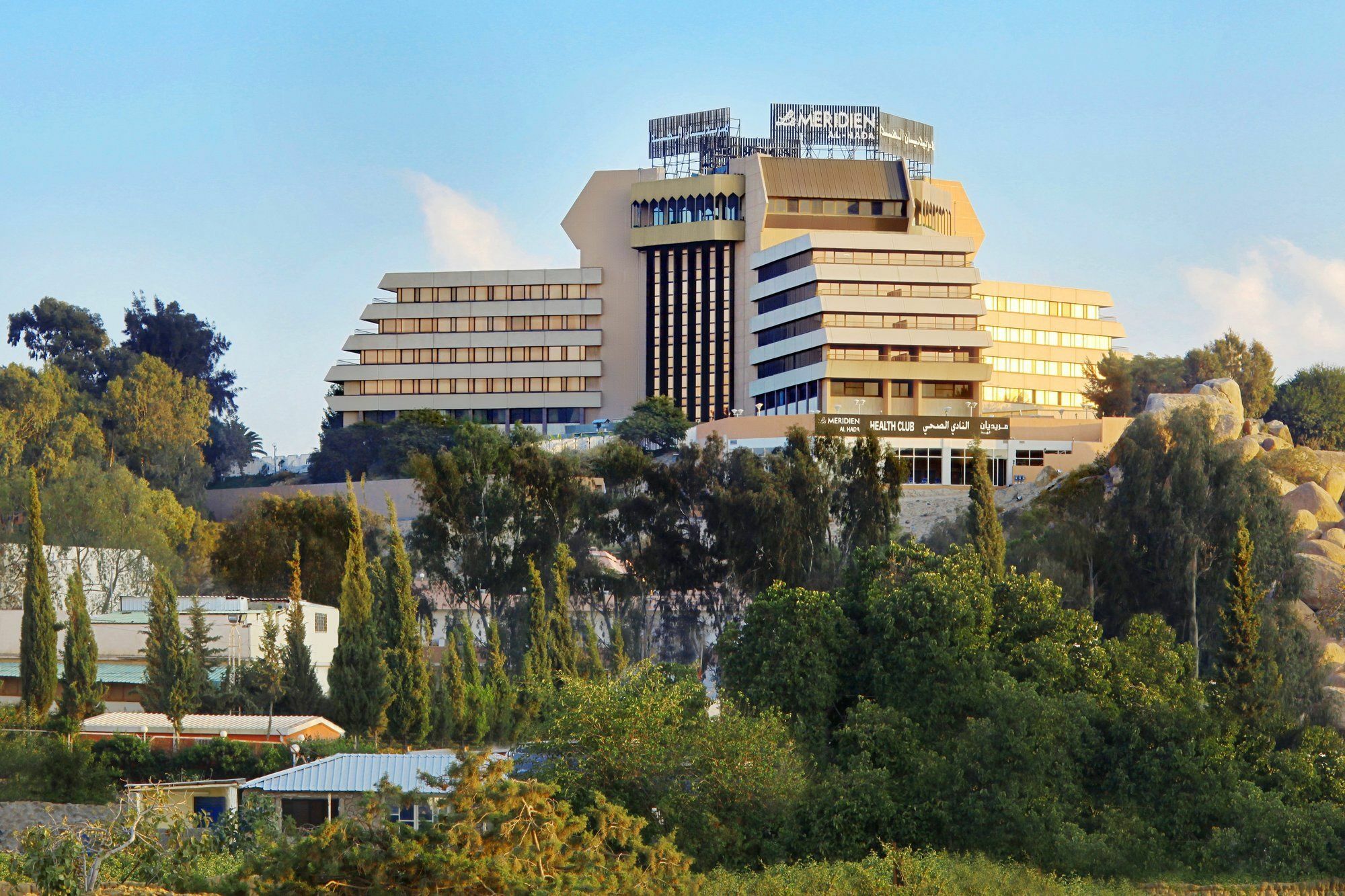 Le Meridien Al Hada Exterior foto